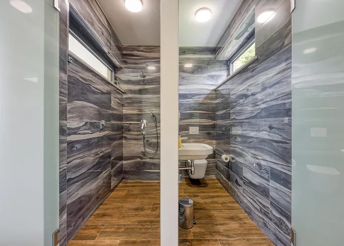 Contemporary Nada With Pool And Sauna Βίλα *